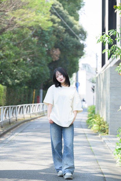 2026＊刺繍Tシャツ（ホワイトベージュ）