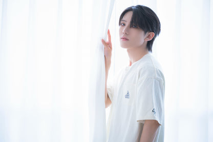 2026＊刺繍Tシャツ（ホワイトベージュ）