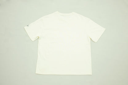 2026＊刺繍Tシャツ（ホワイトベージュ）